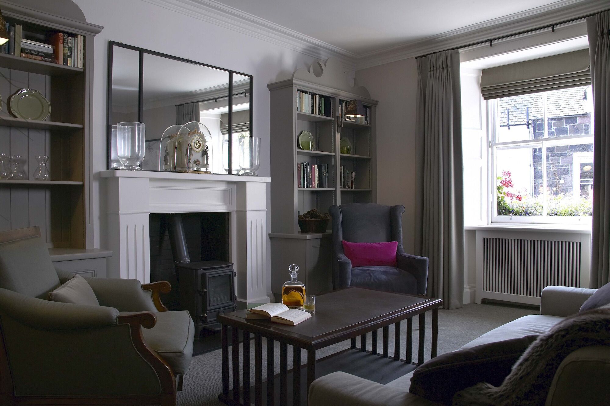 Melville House Comrie Eksteriør bilde